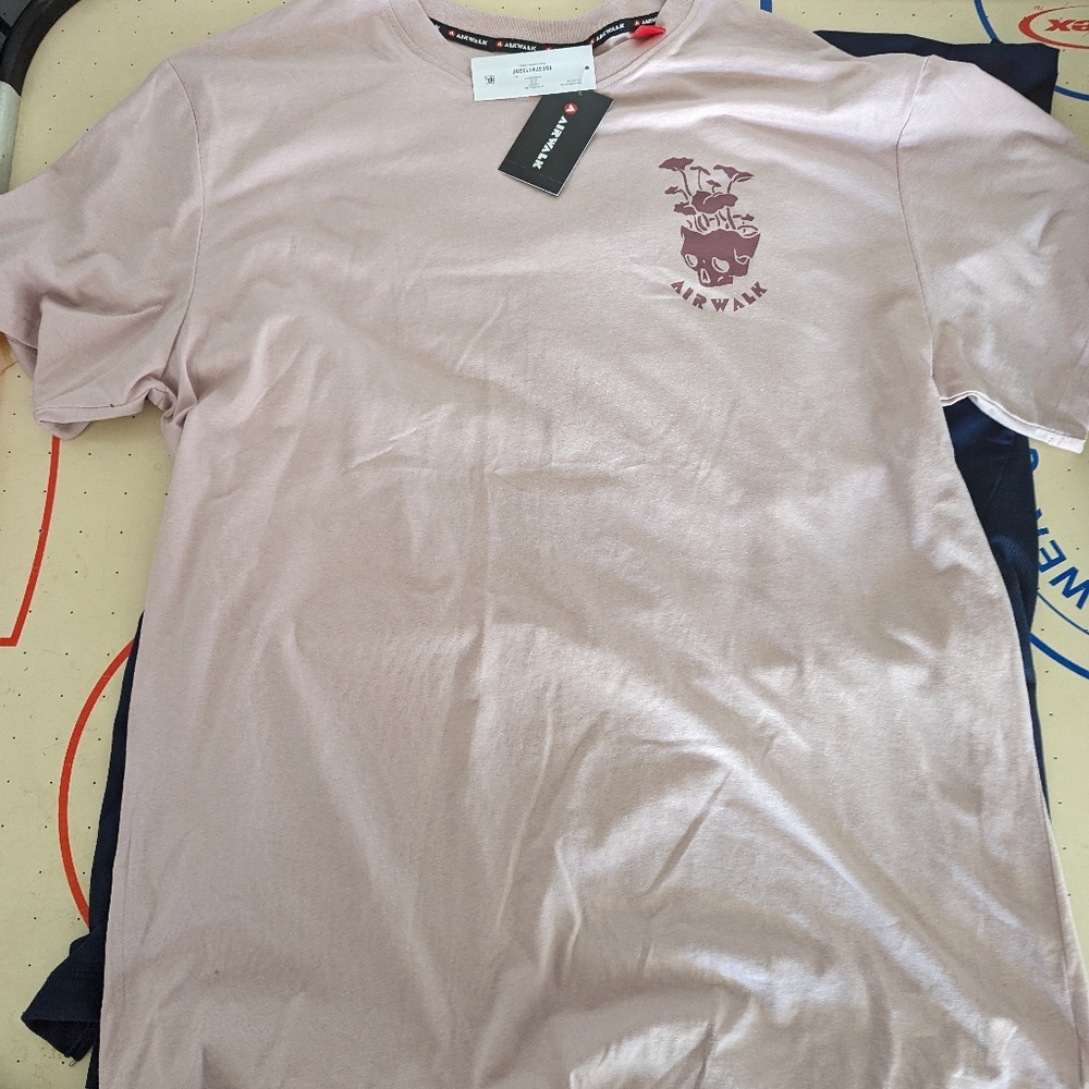 Men's Airwalk T-shirt